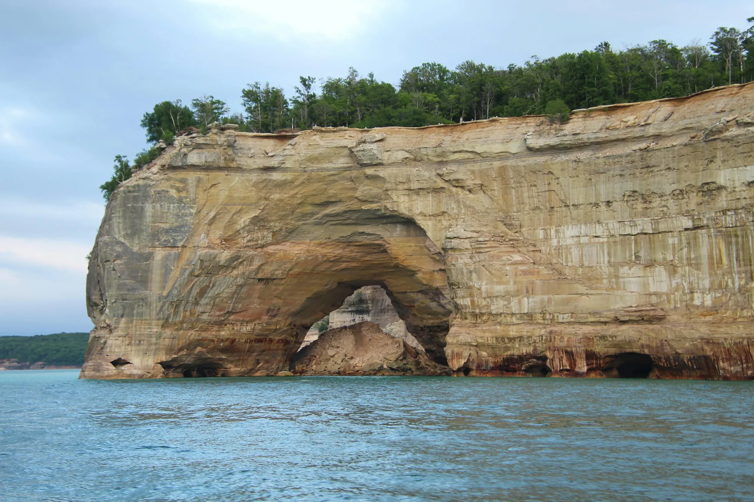 Pictured Rocks National Lakeshore cliff arch, Michigan